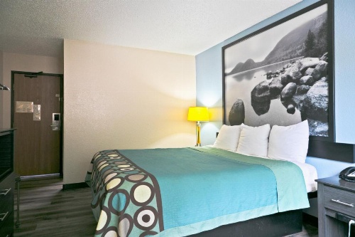 Super 8 by Wyndham Augusta/Ft Eisenhower Area image 5